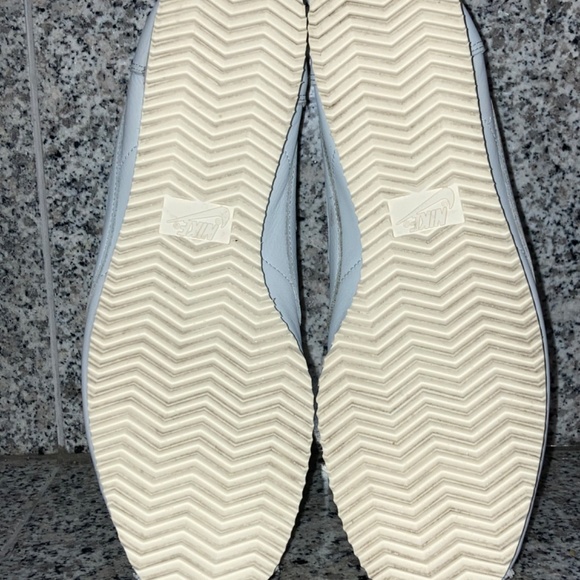 Nike cortez premium off white size 8.5 - Picture 5 of 9